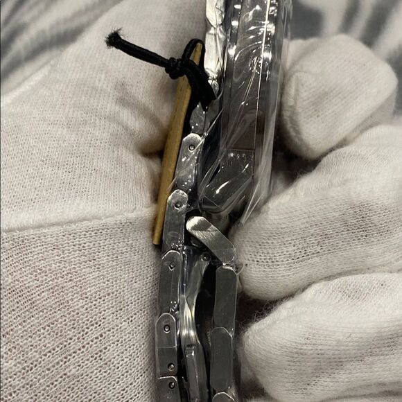 NIB Black Check Burberry Watch - Picture 4 of 10